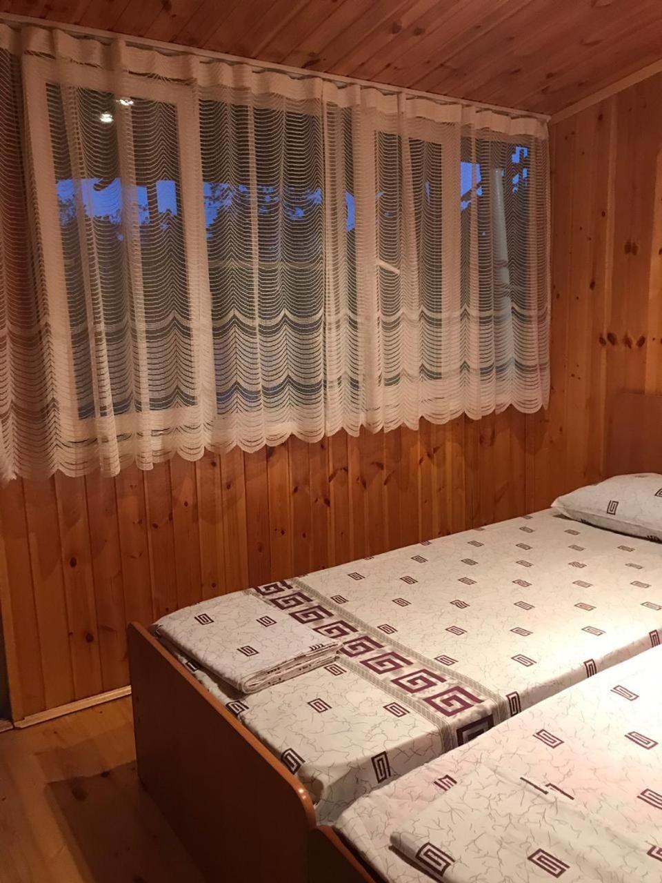 Готель Гостевой дом с садом Гагра Екстер'єр фото
